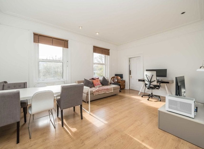 Flat Priory Road in Greater London