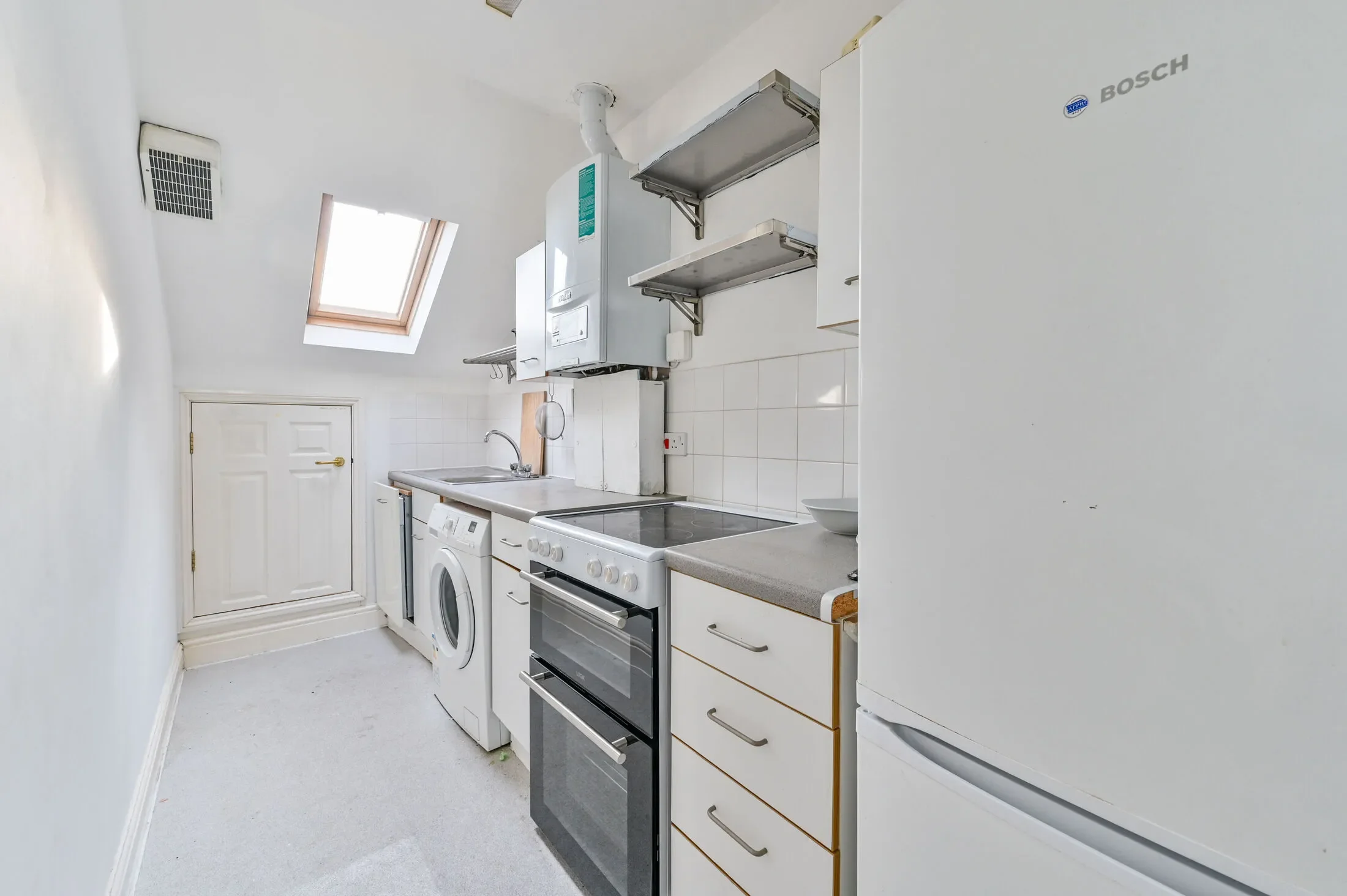 Flat Grittleton Road in City of Westminster