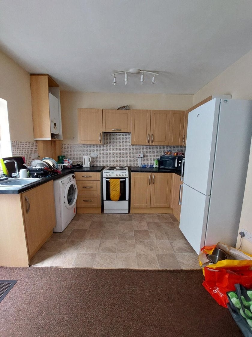 Flat Hazel Road in Swansea