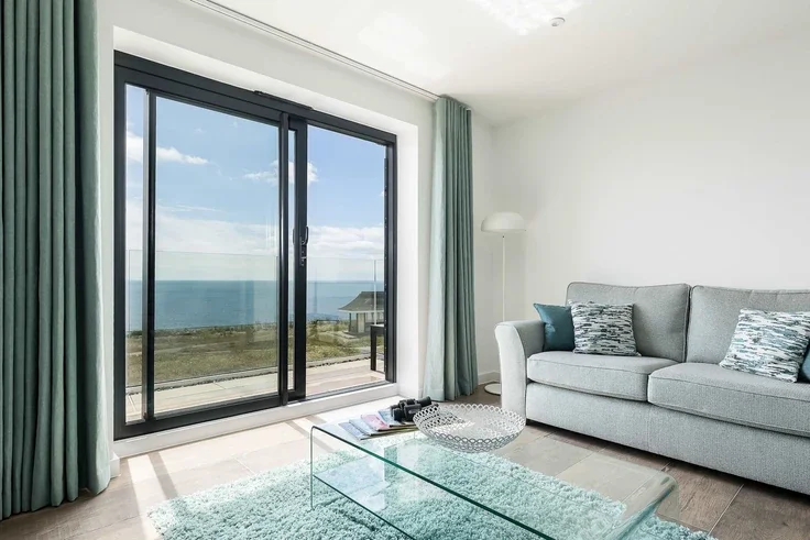 Flat Southbourne Overcliff Drive in Bournemouth