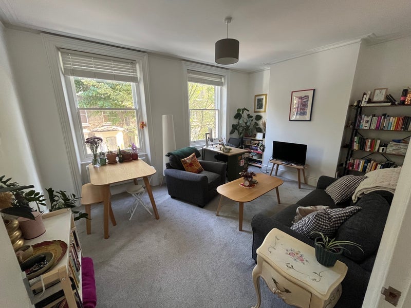 Room Larcom Street in Greater London