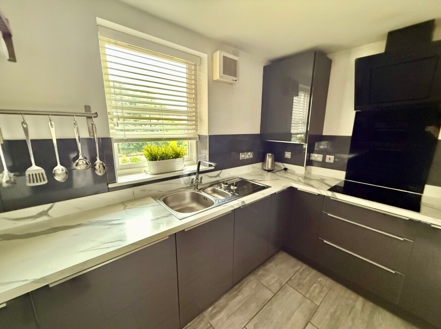 Flat Kennerley's Lane in Wilmslow