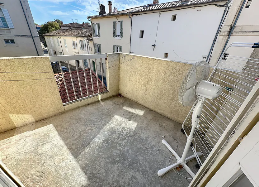 Appartement Rue de l'Aigarden à Avignon