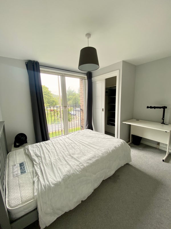 Room Bedford Street in Glasgow