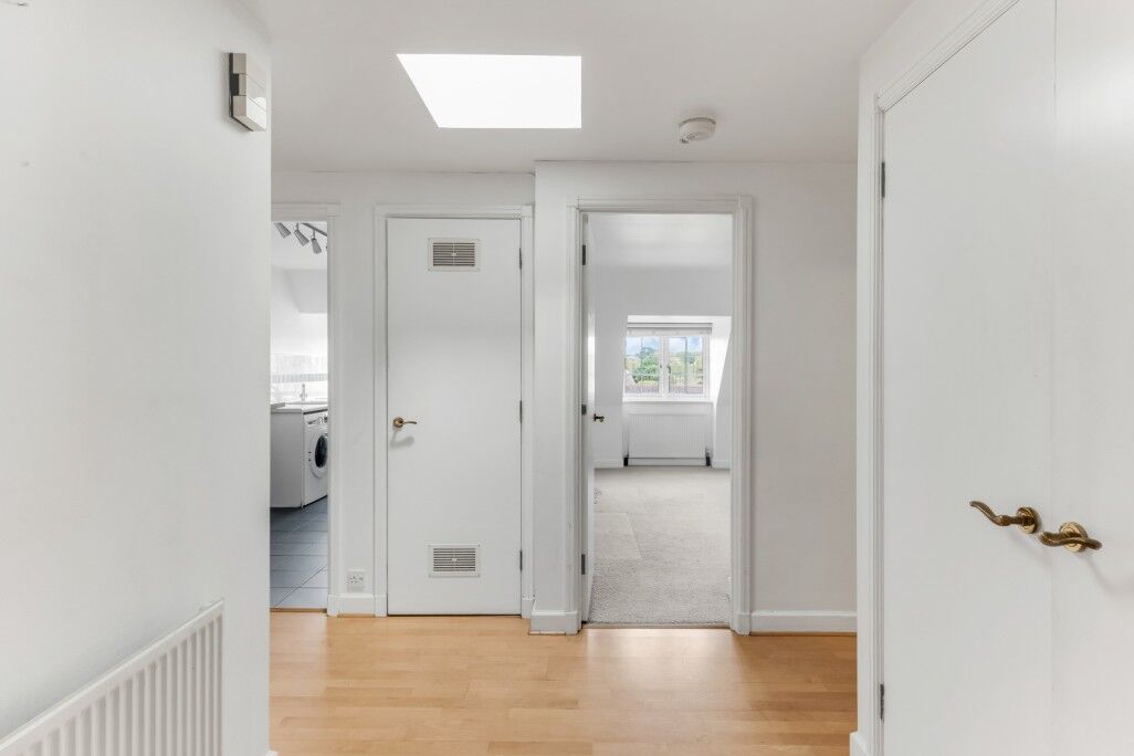 Flat Corringway in Greater London