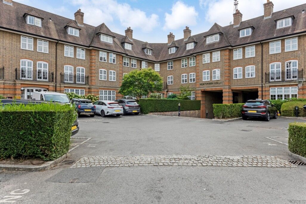 Flat Corringway in Greater London