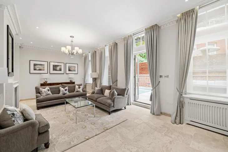 House Shafto Mews in Greater London