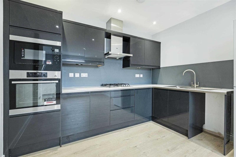 Room Upper Tooting Road in Greater London