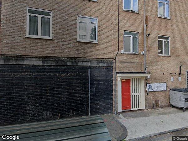 Flat Kember Street in Greater London