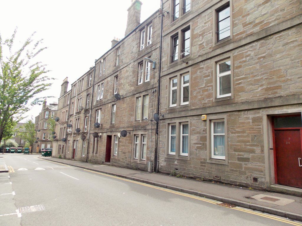 Flat Baldovan Terrace in Dundee