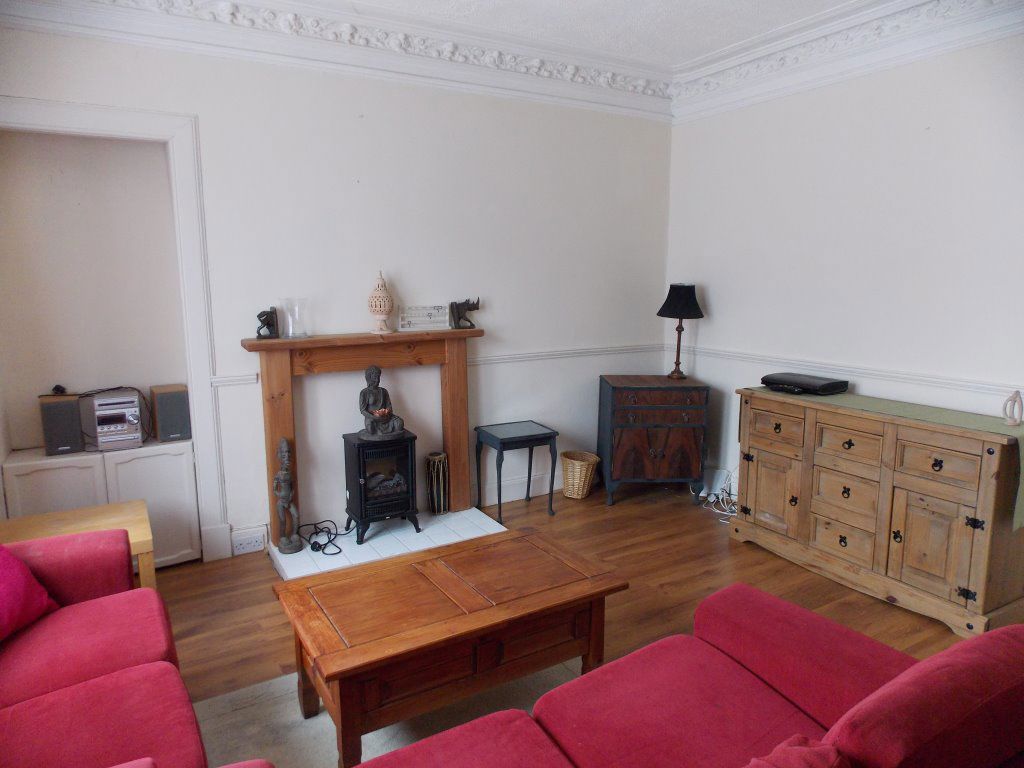 Flat Baldovan Terrace in Dundee