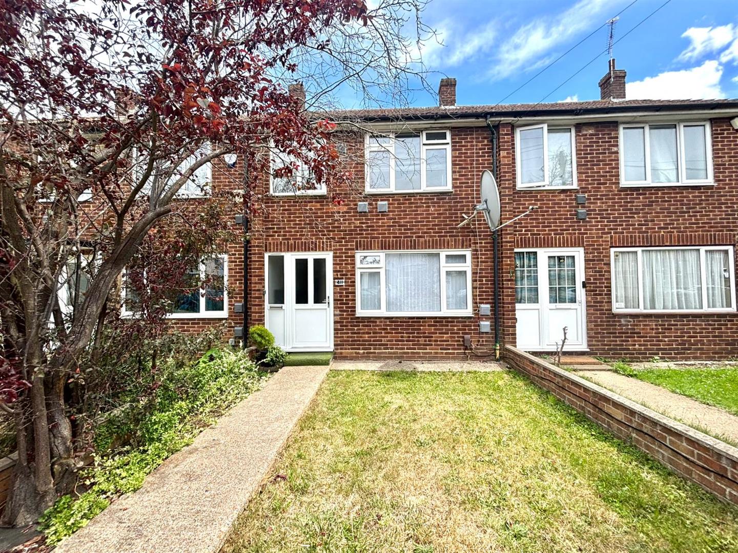 House Sipson Road in Greater London