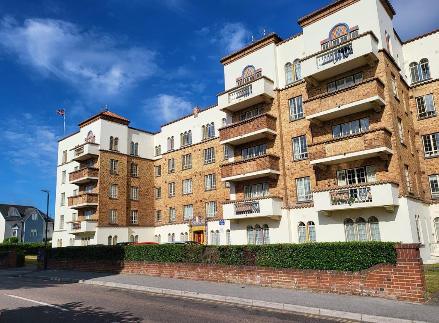 Flat Michelgrove Road in Bournemouth