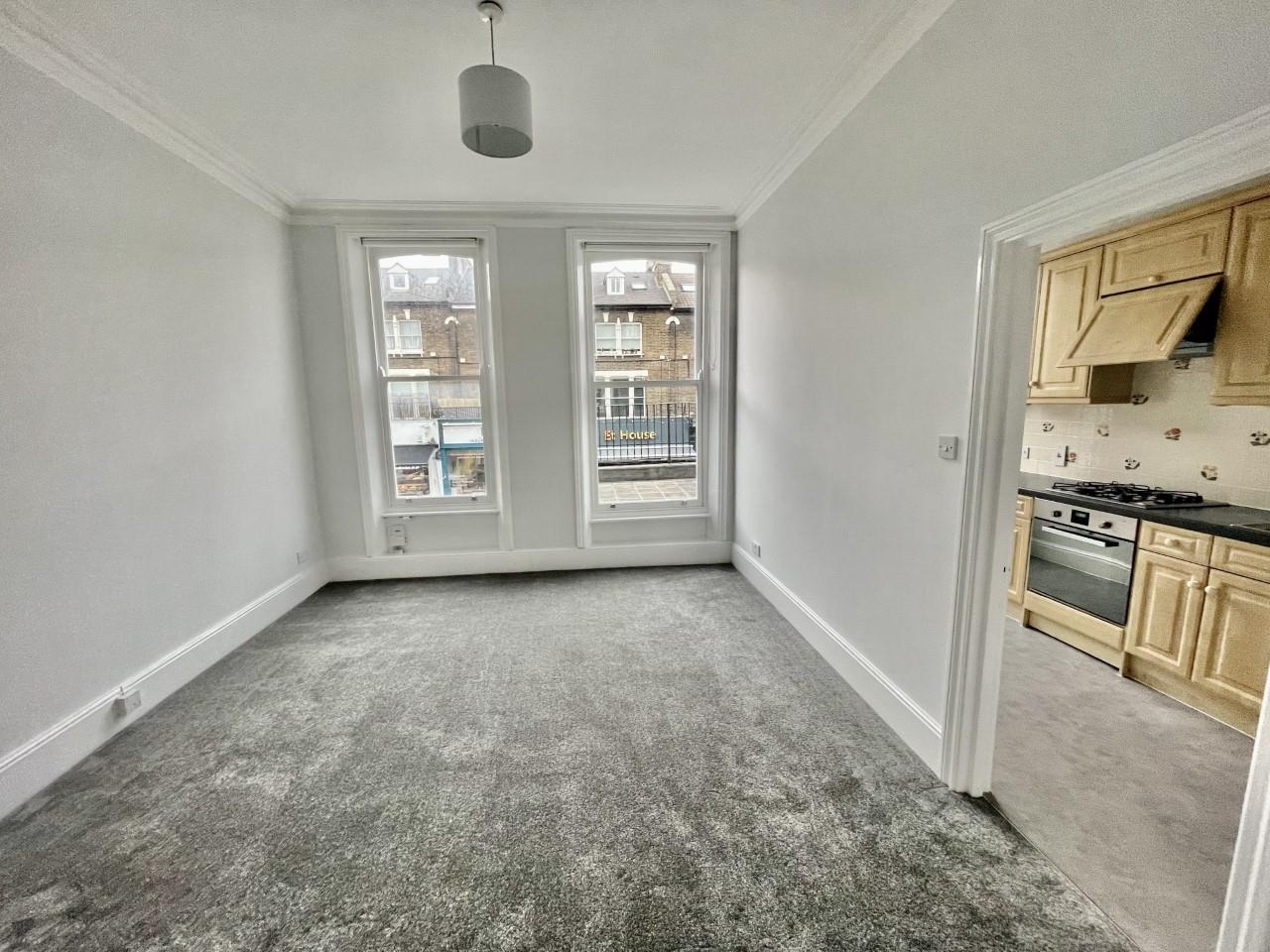 Flat Fortess Road in Greater London