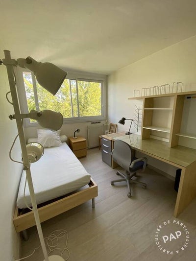 Chambre Boulevard du Port à Cergy