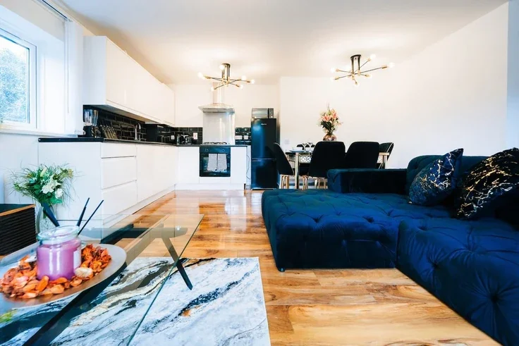 Flat Plumstead Road in Greater London