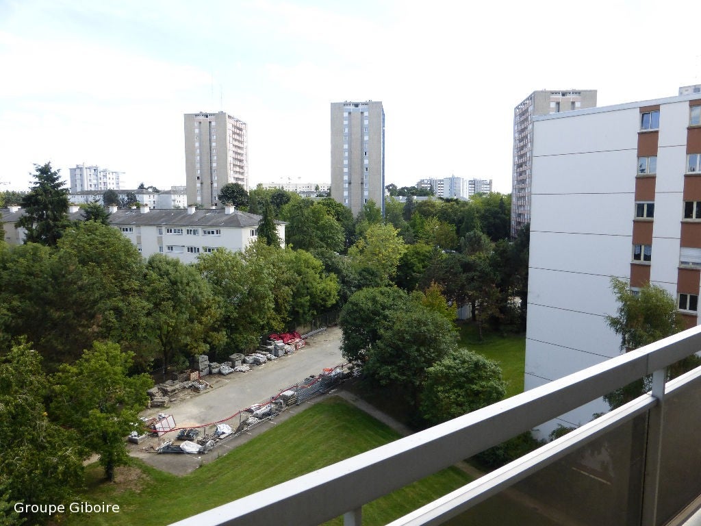 Flat Square Armand de la Rouerie in Rennes