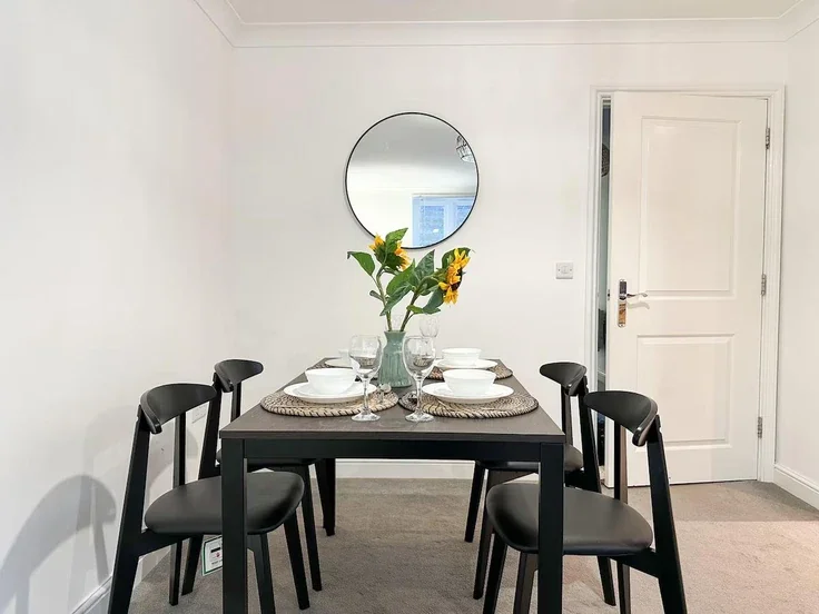 Flat Old Watling Street in Canterbury