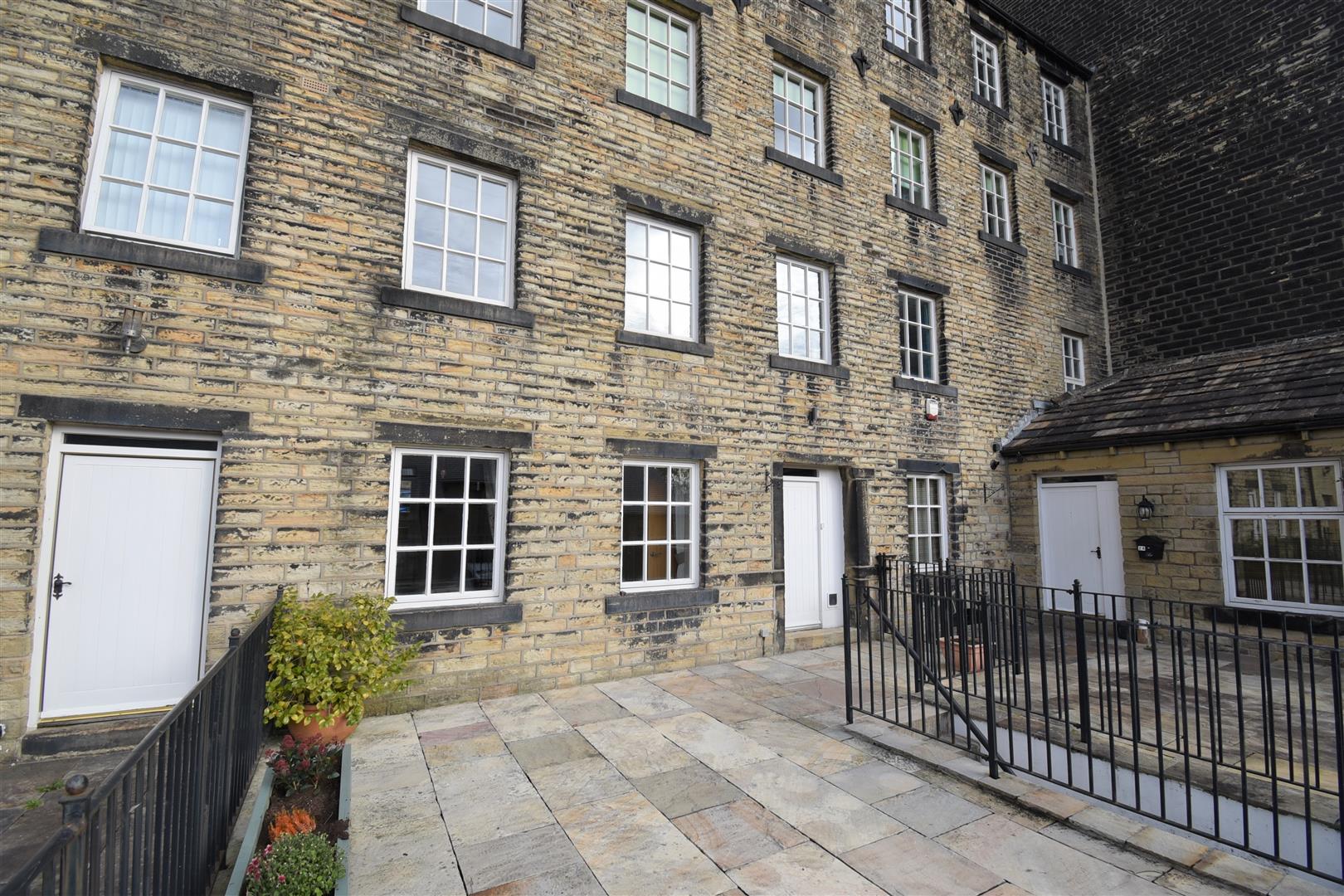 Flat Upper Mills View in Kirklees