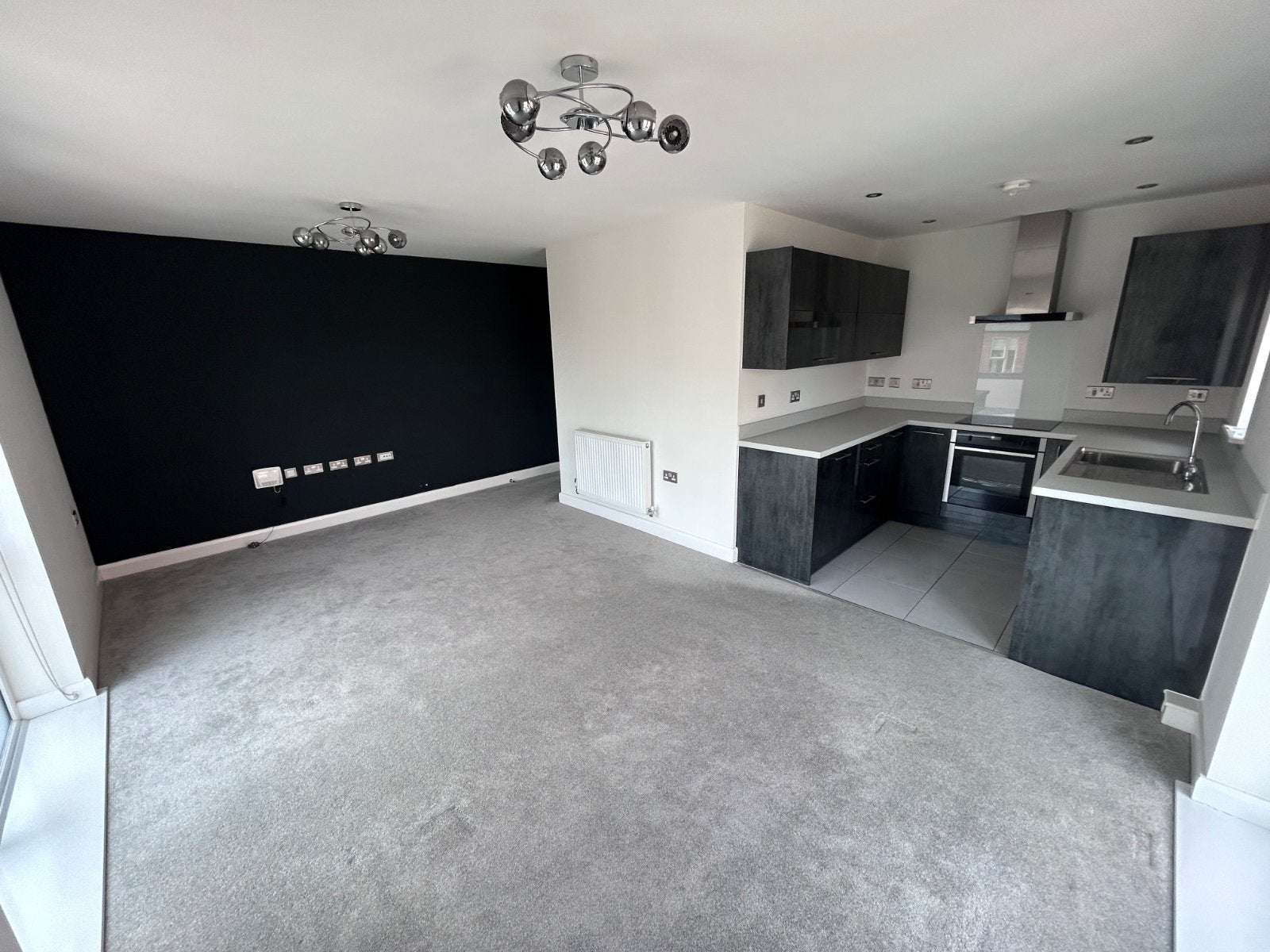 Flat Scotts Square in Hull
