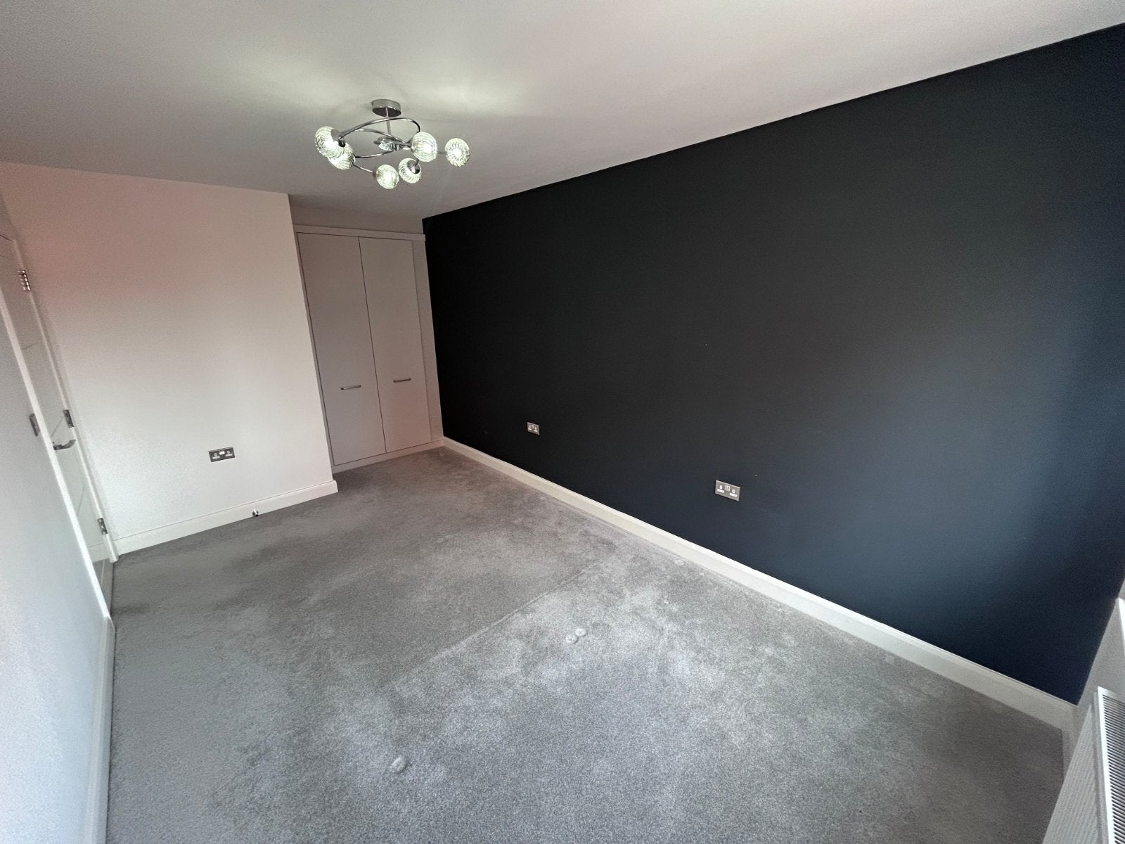 Flat Scotts Square in Hull