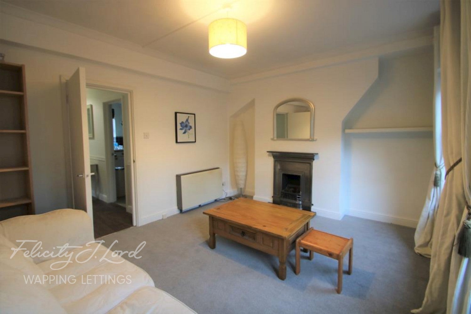 Flat Wapping Wall in Greater London