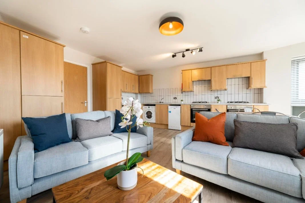 Flat Falconar Street in Newcastle upon Tyne