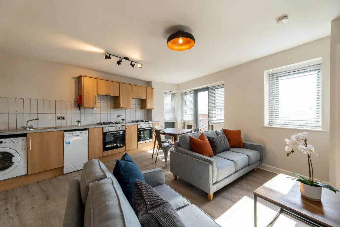 Flat Falconar Street in Newcastle upon Tyne