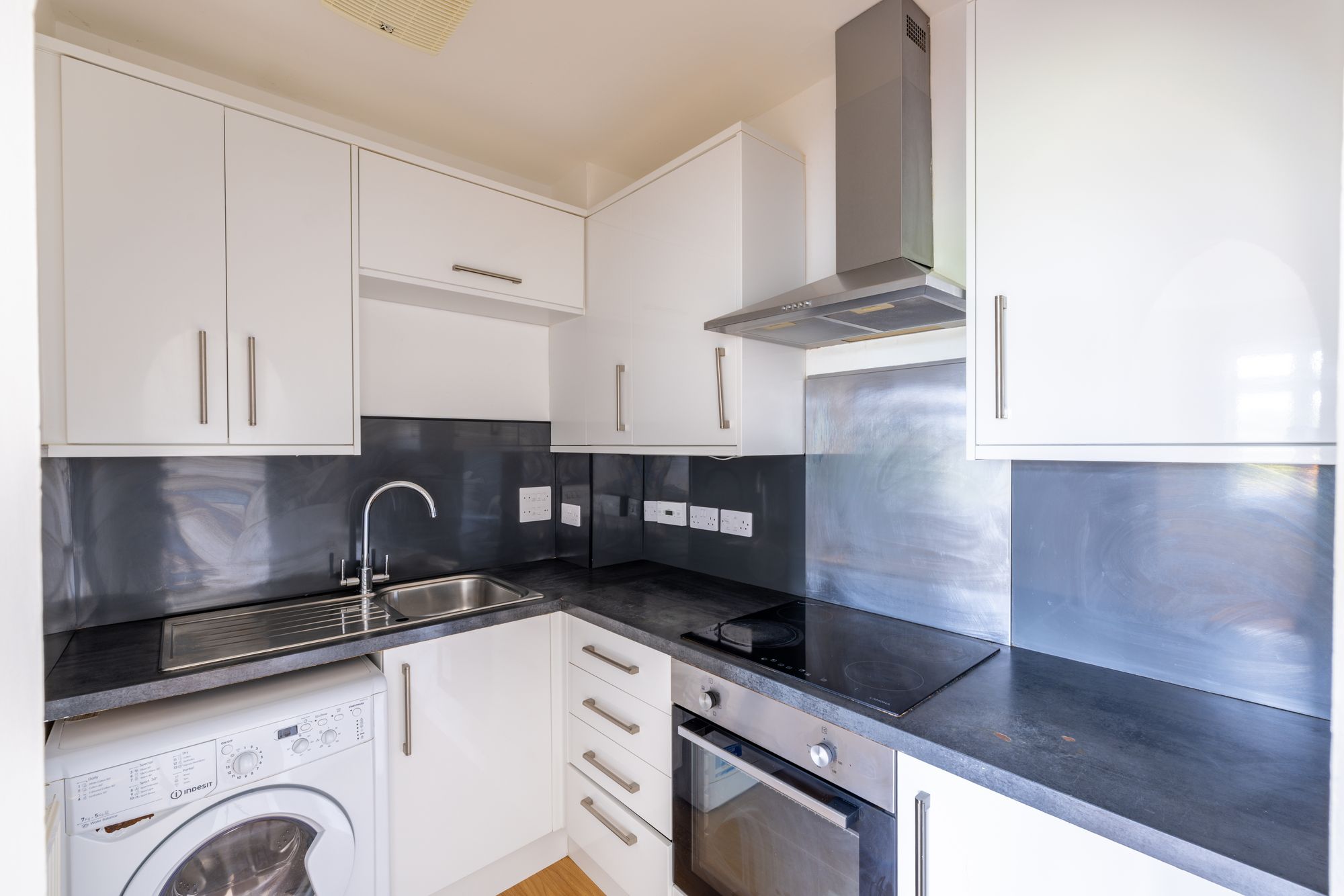 Flat Royal Earlswood Park in Reigate and Banstead