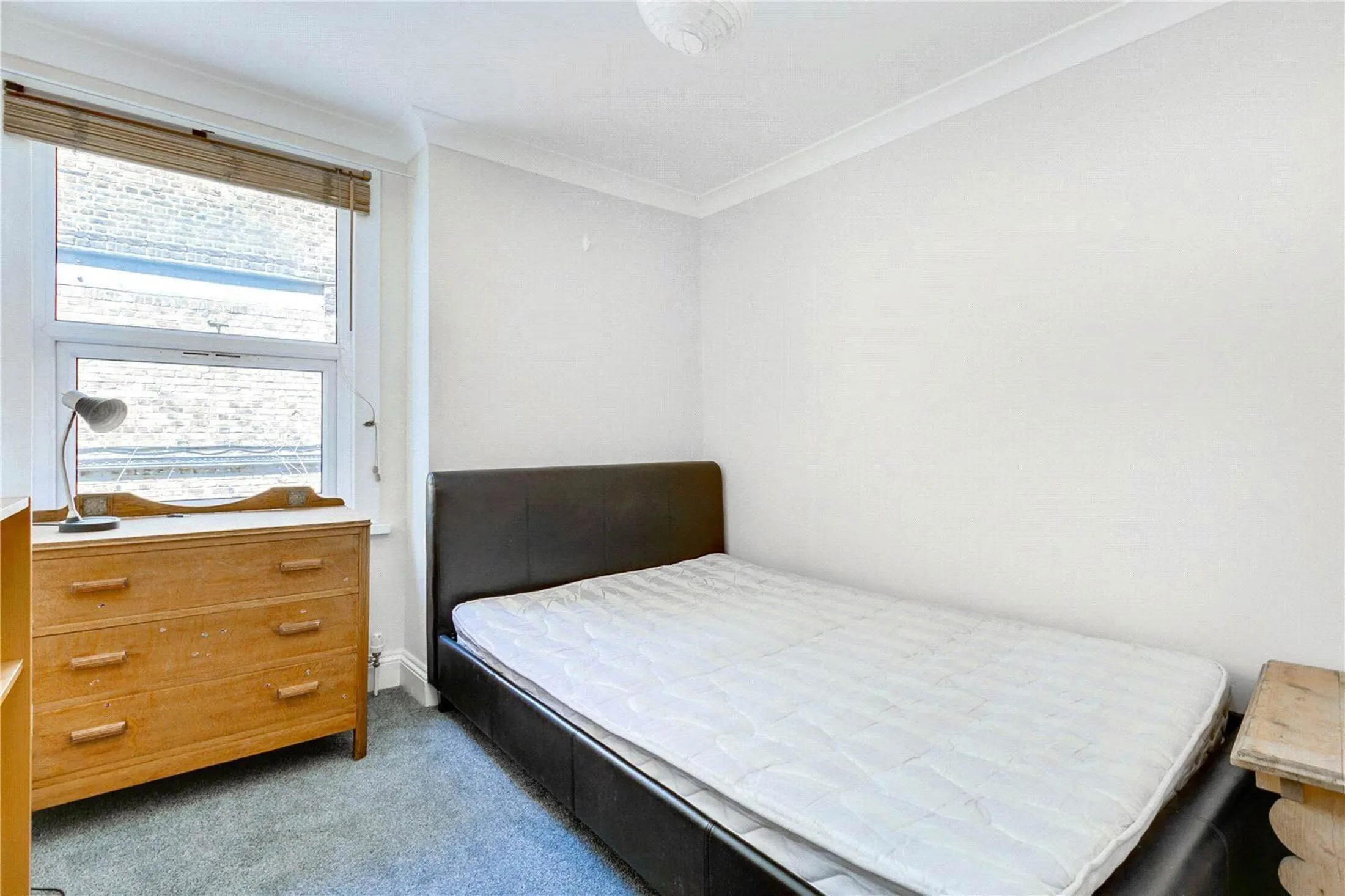 Flat Broughton Street in Greater London