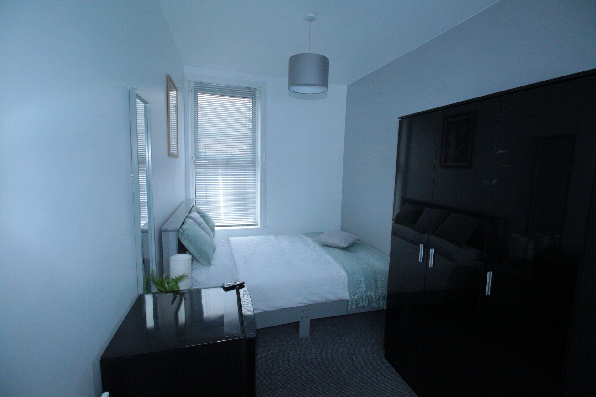 Room Portland Street in Lincoln