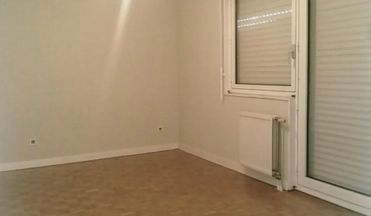 Flat Rue Dugas Montbel in Saint-Chamond