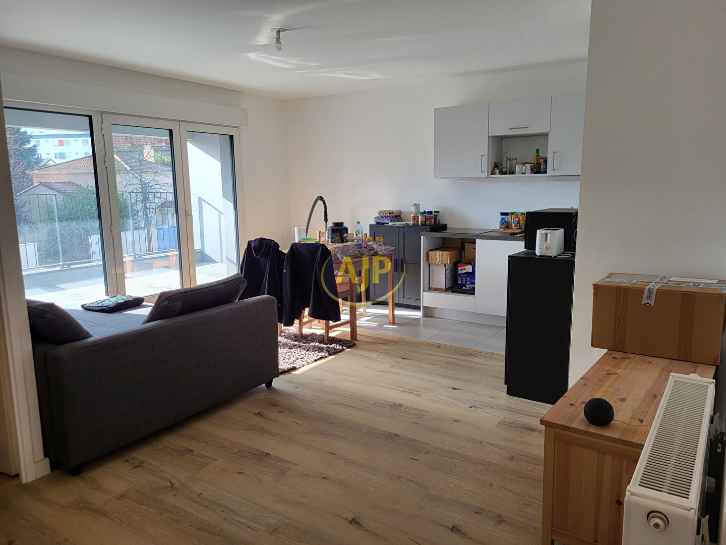 Flat Rue Saint-Vincent in Meusnes