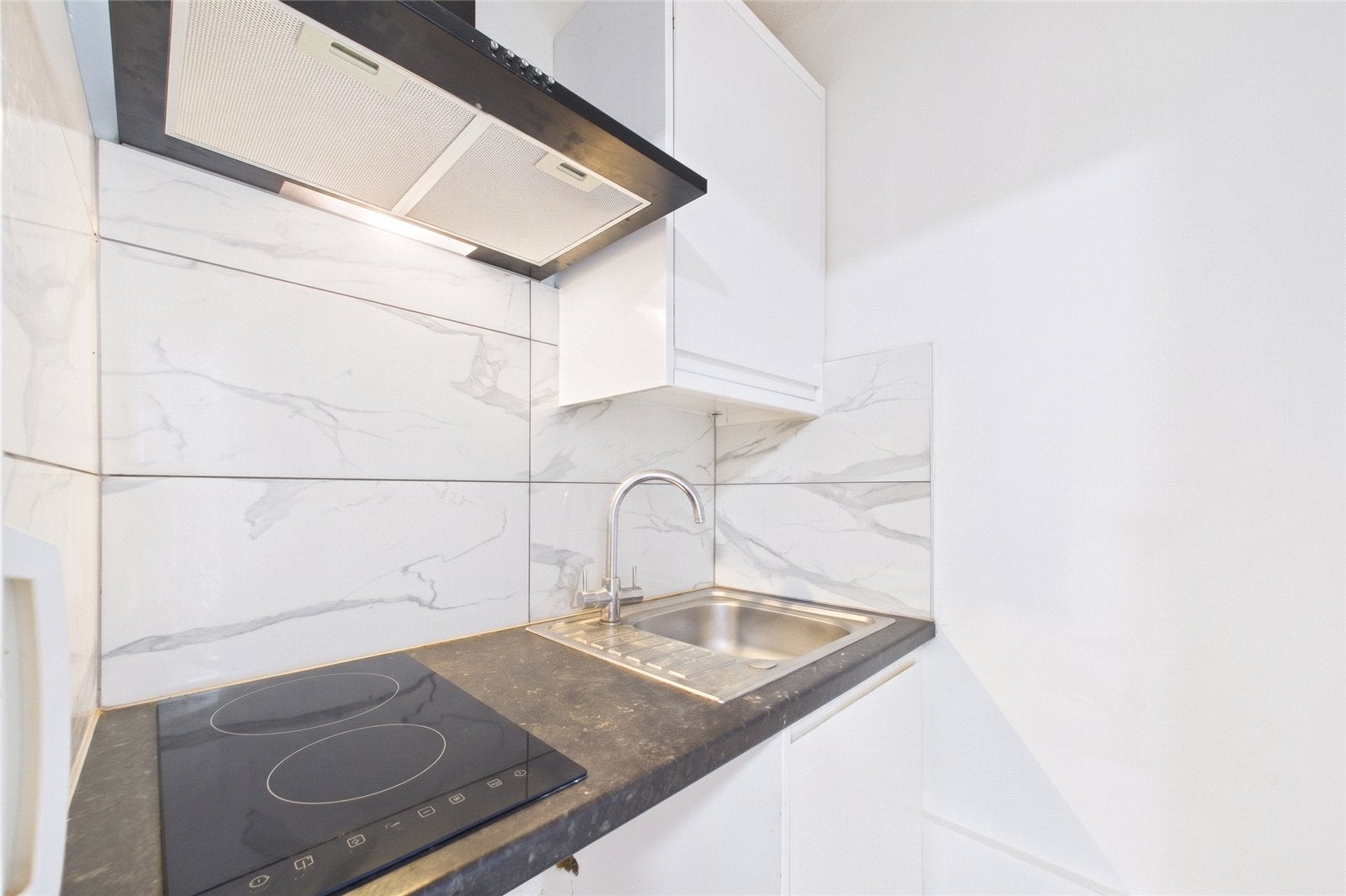 Flat Tilehurst Road in Reading