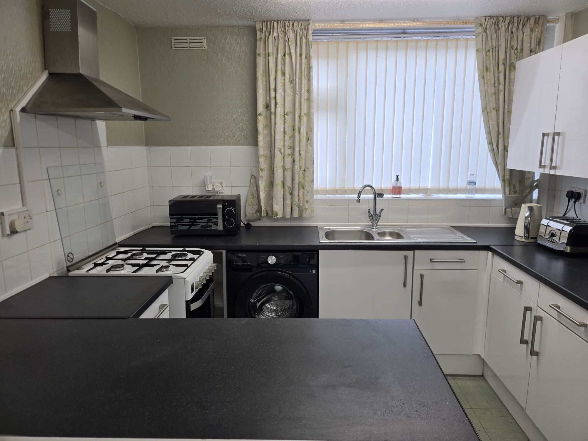 Room Bertha Road in Birmingham