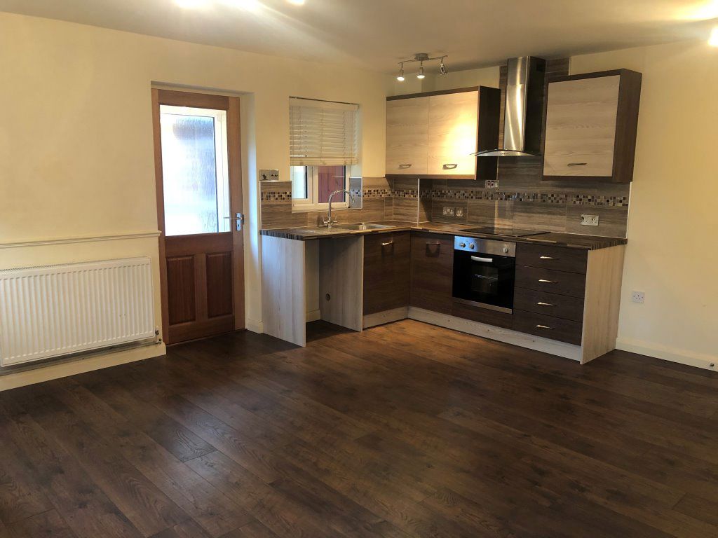 House Winnington Close in Northampton