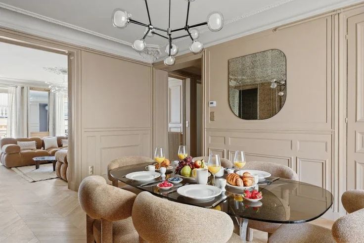 Appartement Rue Quentin Bauchart à Paris