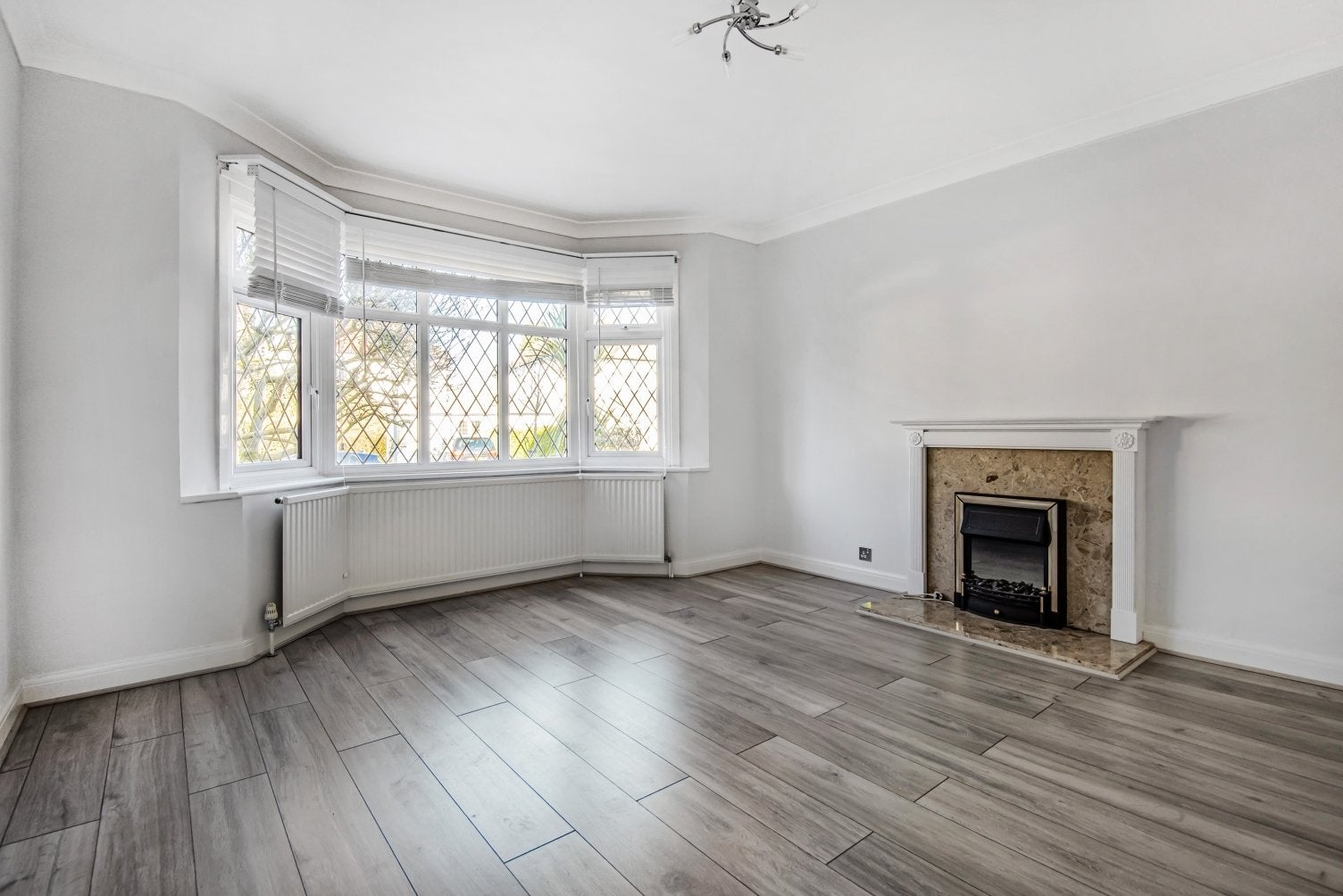 House Bridle Road in Greater London