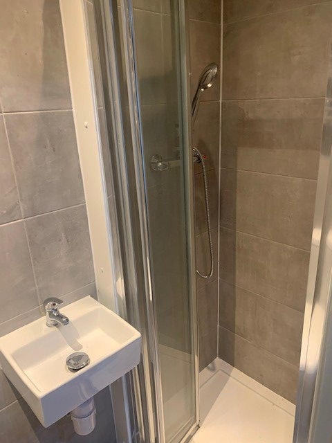 Room Bensham Lane in Greater London