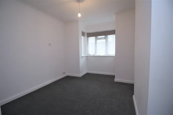 Flat St Albans Road in Watford