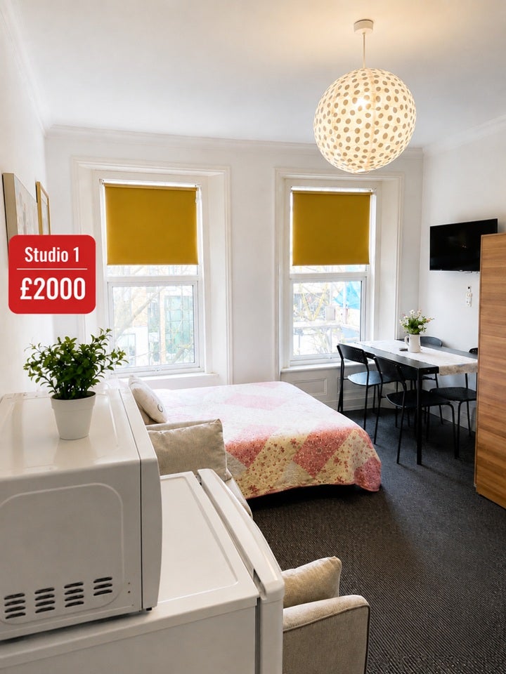 Flat Upper Street in Greater London