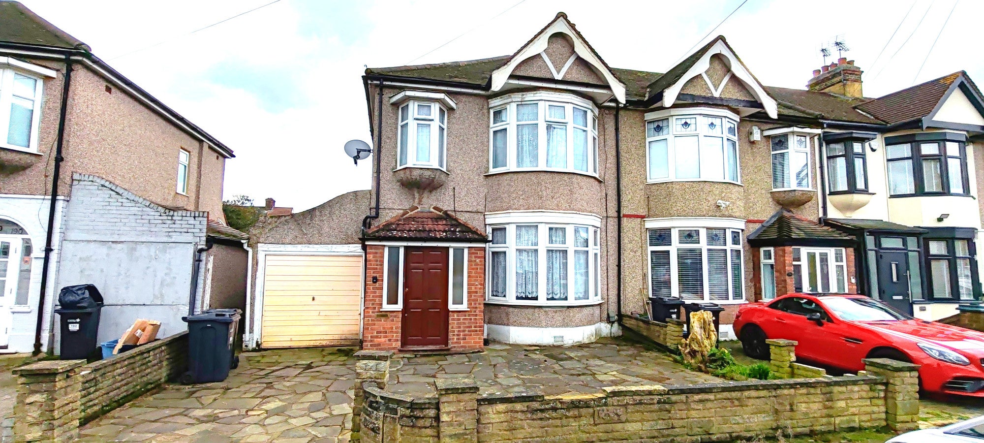 House Ashburton Avenue in Greater London