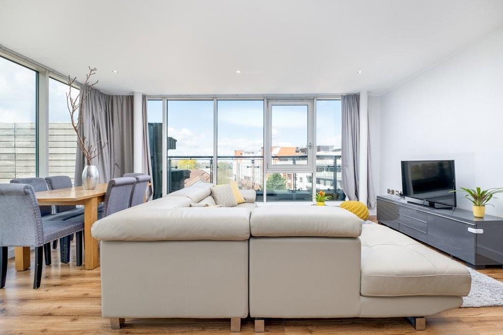 Flat Ladywood Middleway in Birmingham