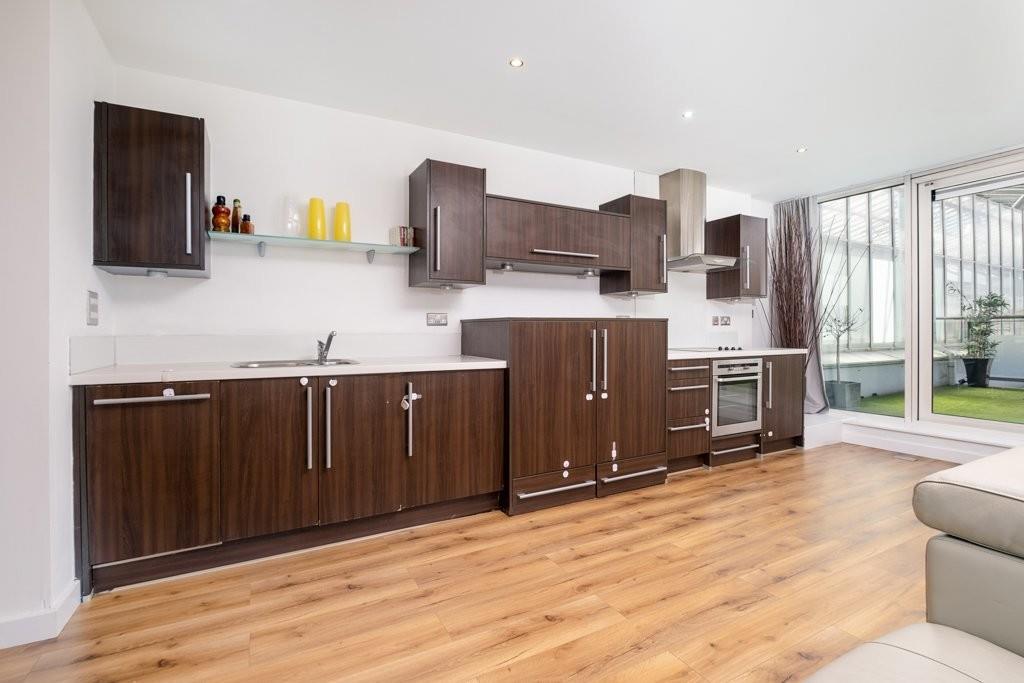 Flat Ladywood Middleway in Birmingham