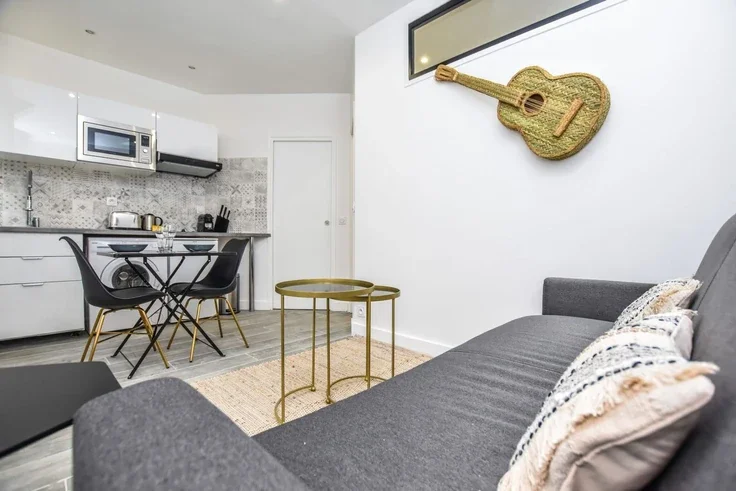 Appartement Rue Michel-Ange à Paris