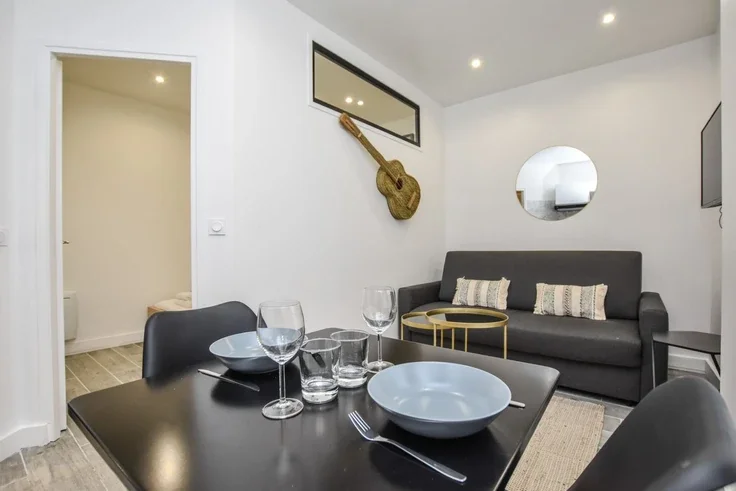Appartement Rue Michel-Ange à Paris