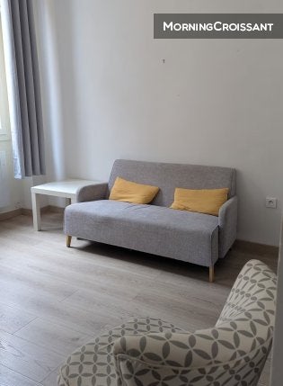 Flat Rue Puits du Denier in Marseille