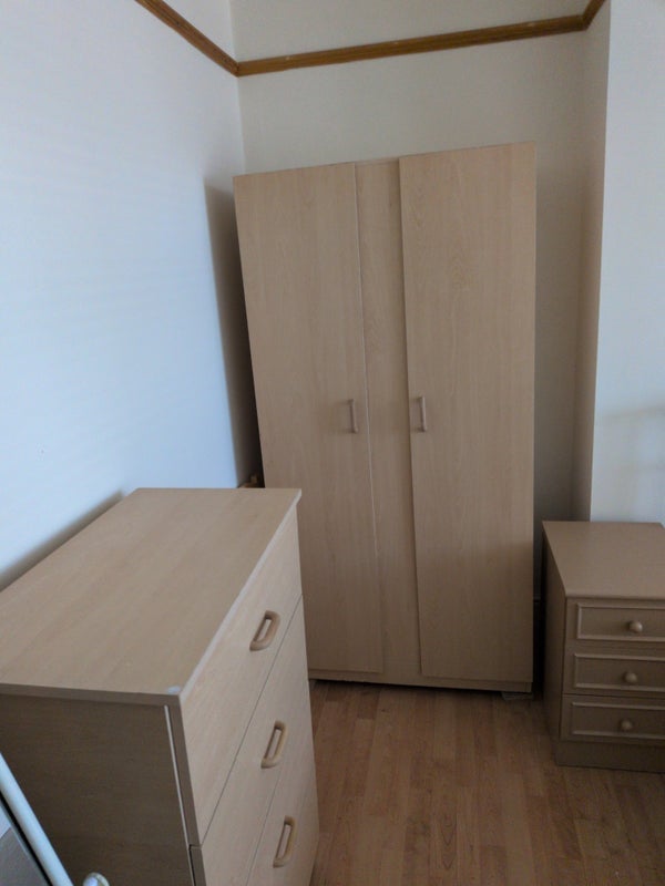 Room Woodstock Road in Greater London