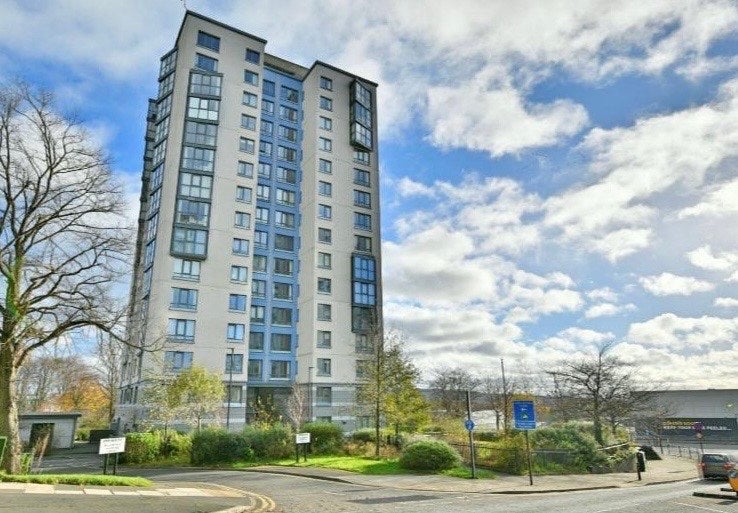 Flat Hornbeam Place in Newcastle upon Tyne