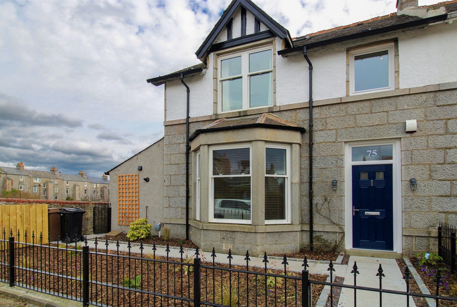 House Salisbury Place in Aberdeen City